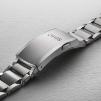 Aquis Date Upcycle Calibre 400