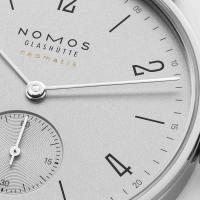 Tangente neomatik platingrau