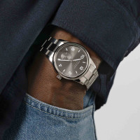 Club Sport neomatik 39 smoke